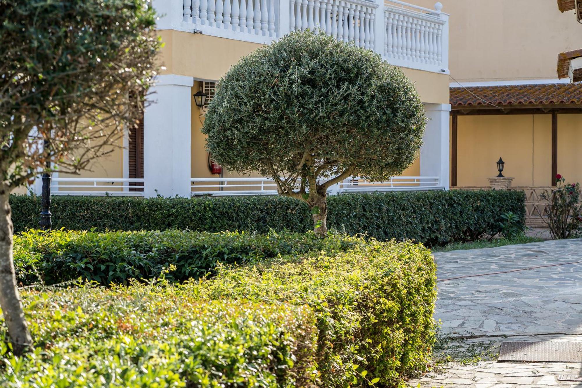 Aparthotel Elpida 2*