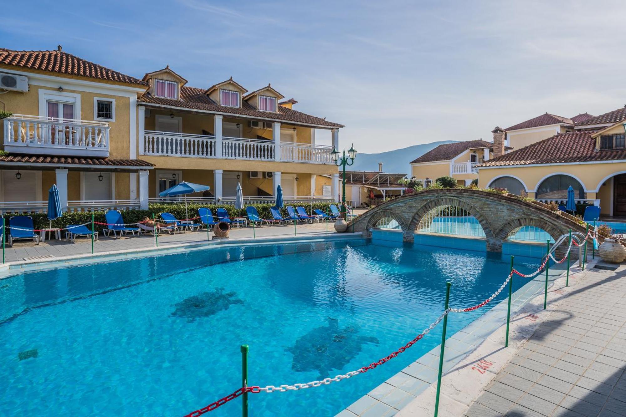 Elpida Aparthotel