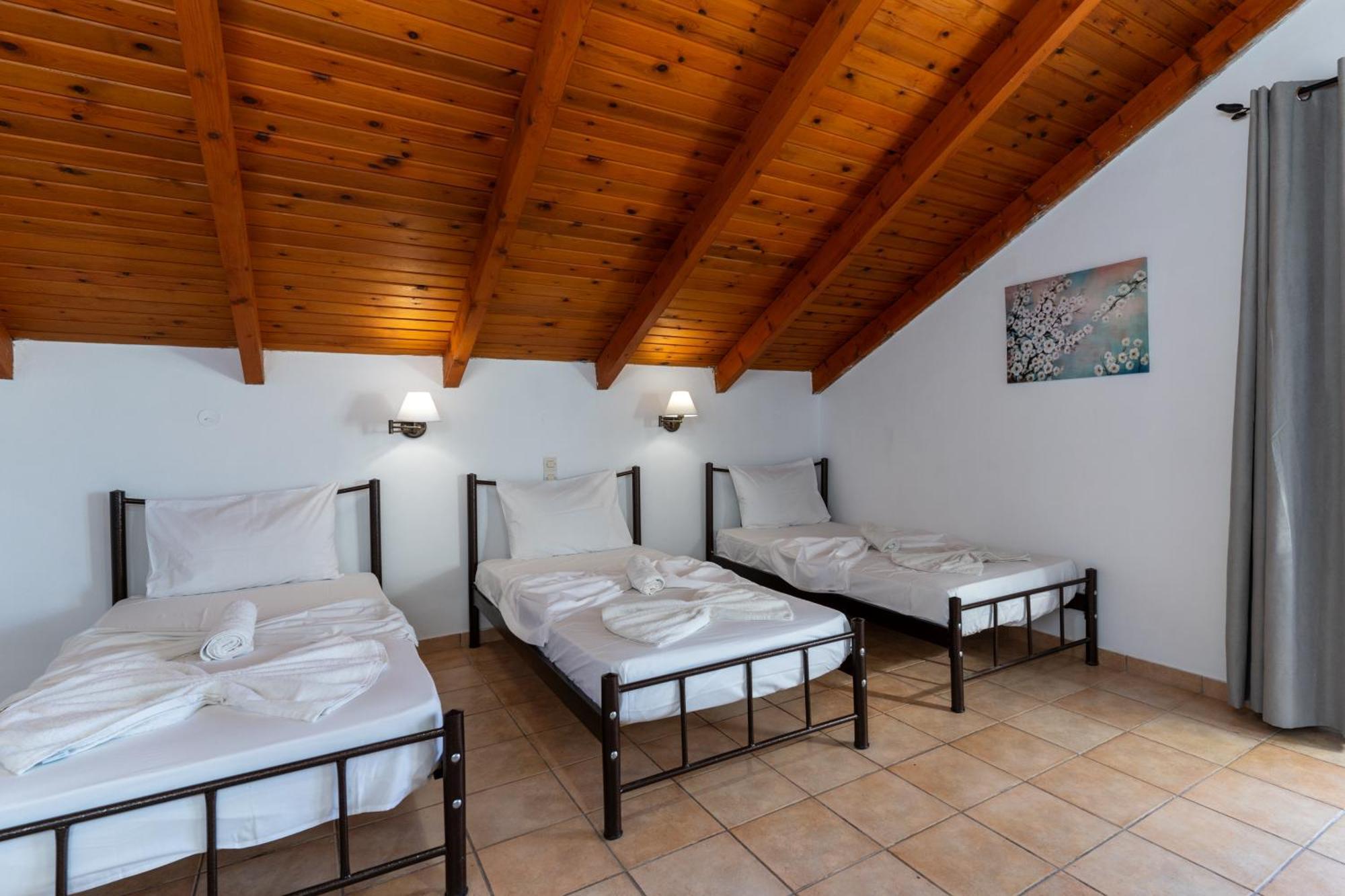 Elpida Aparthotel